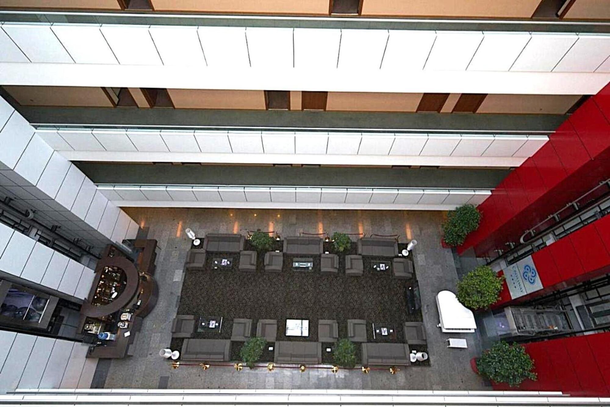 Crossway Hotel Masazir Εξωτερικό φωτογραφία